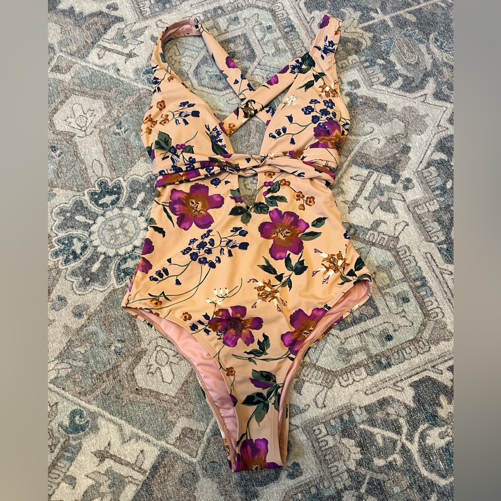 Ingear Women’s one Piece Swimsuit Pink Floral Small